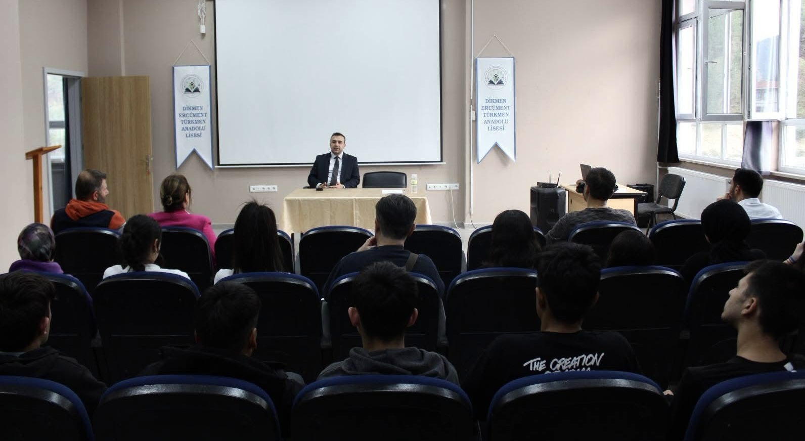 Kaymakam Doğancı, öğrencilerle buluşarak deneyimlerini anlattı